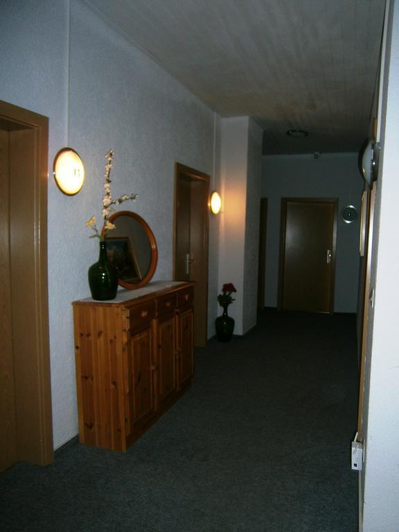 Hotel Strauss Waldbronn Esterno foto
